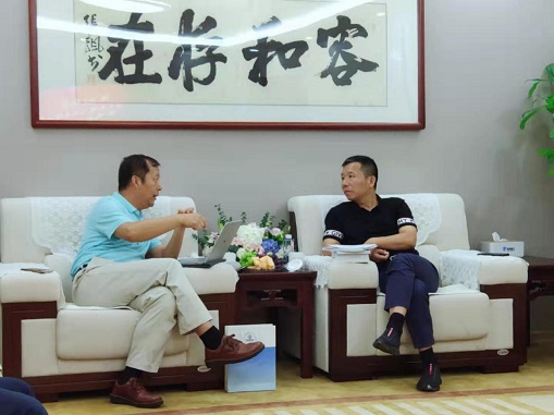 济南大学程新教授一行莅临港创建材公司指导工作