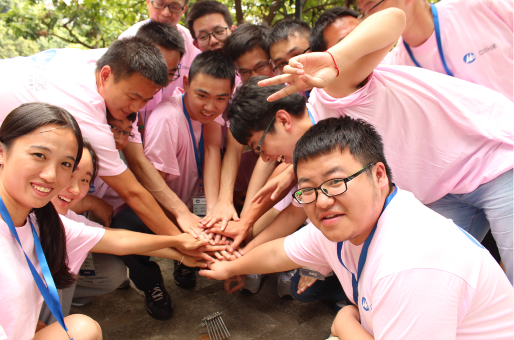 尊龙官方2015年应届毕业生入职培训-