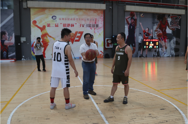 尊龙官方第二届“招港杯”3V3篮球赛-