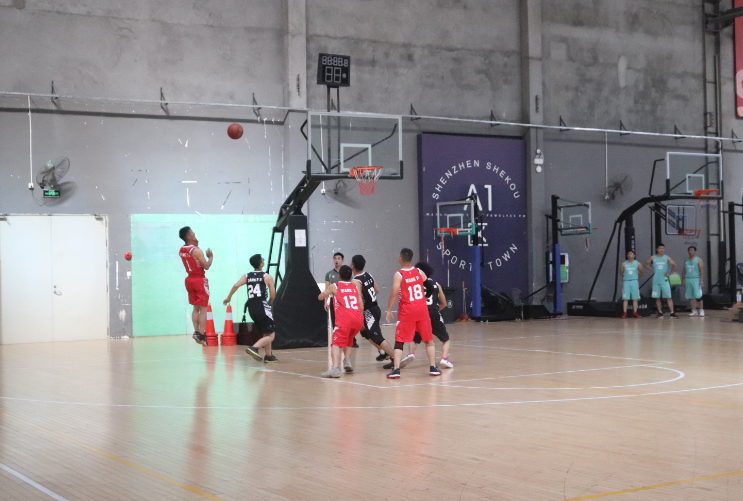 尊龙官方第二届“招港杯”3V3篮球赛-