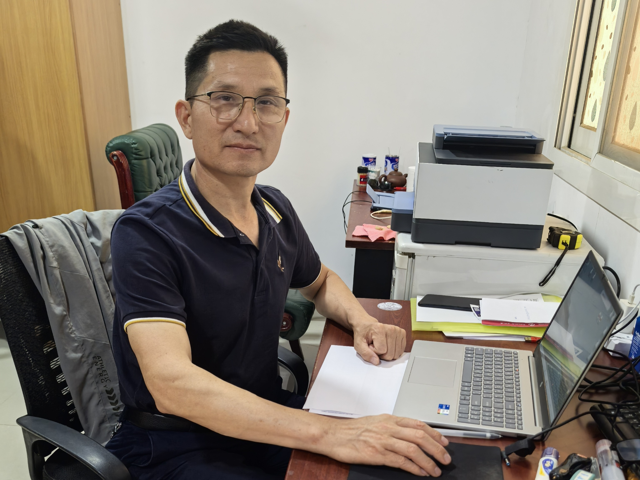 人物专栏丨招港国际公司阿联酋办公室吕红伟：老当益壮，志在千里